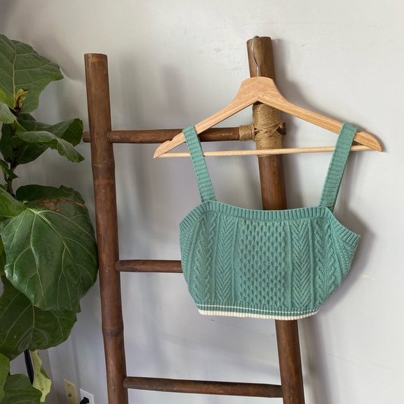 Cropped cardigan and bralette set - Picture 10 of 11